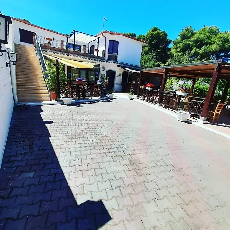 La Medusa 3*