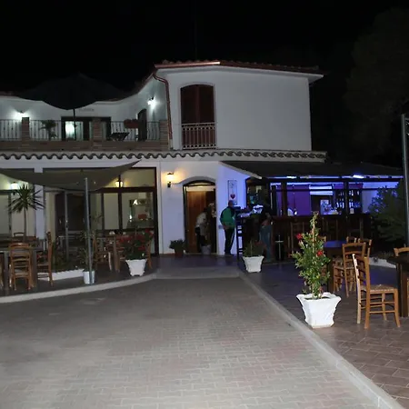 Gasthuis La Medusa Porto Pino