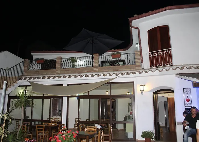 La Medusa Konukevi 4*