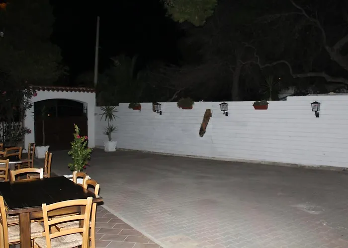 Konukevi La Medusa Porto Pino